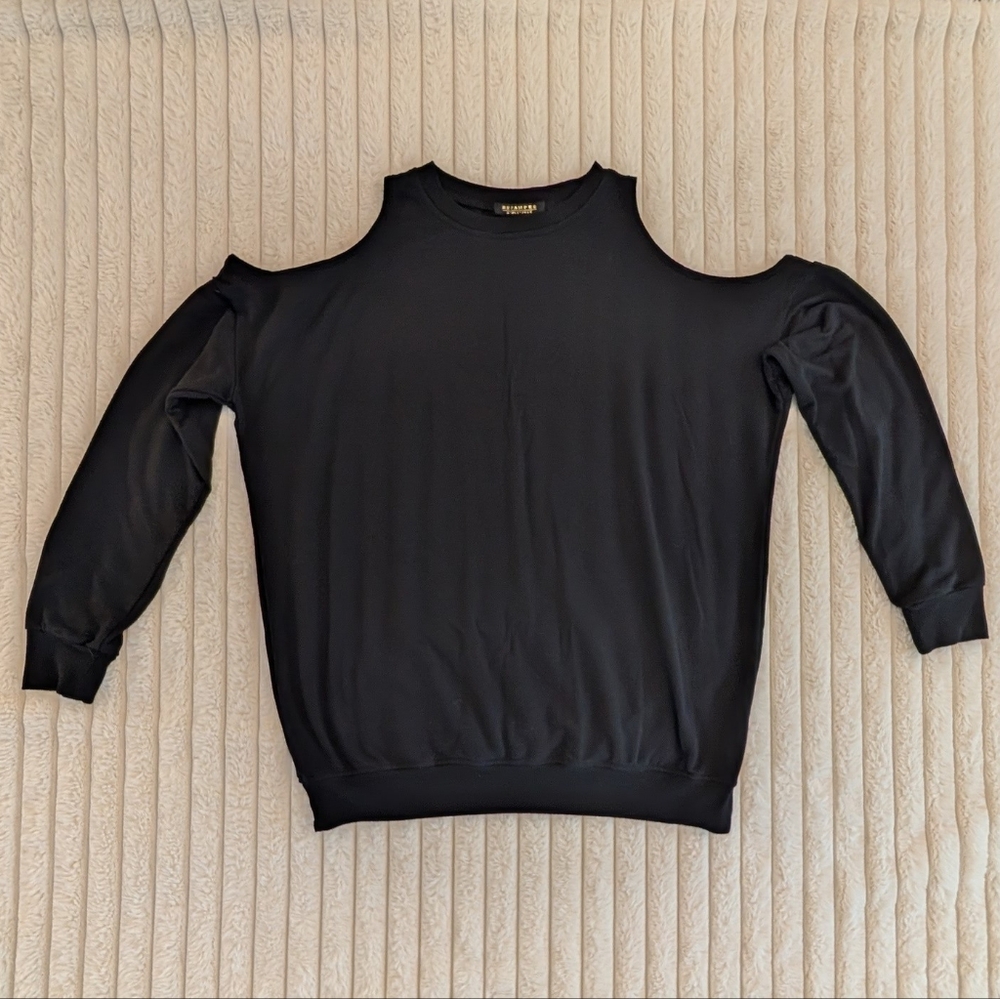 🩷 5/$25 - Revamped Black Knit Top